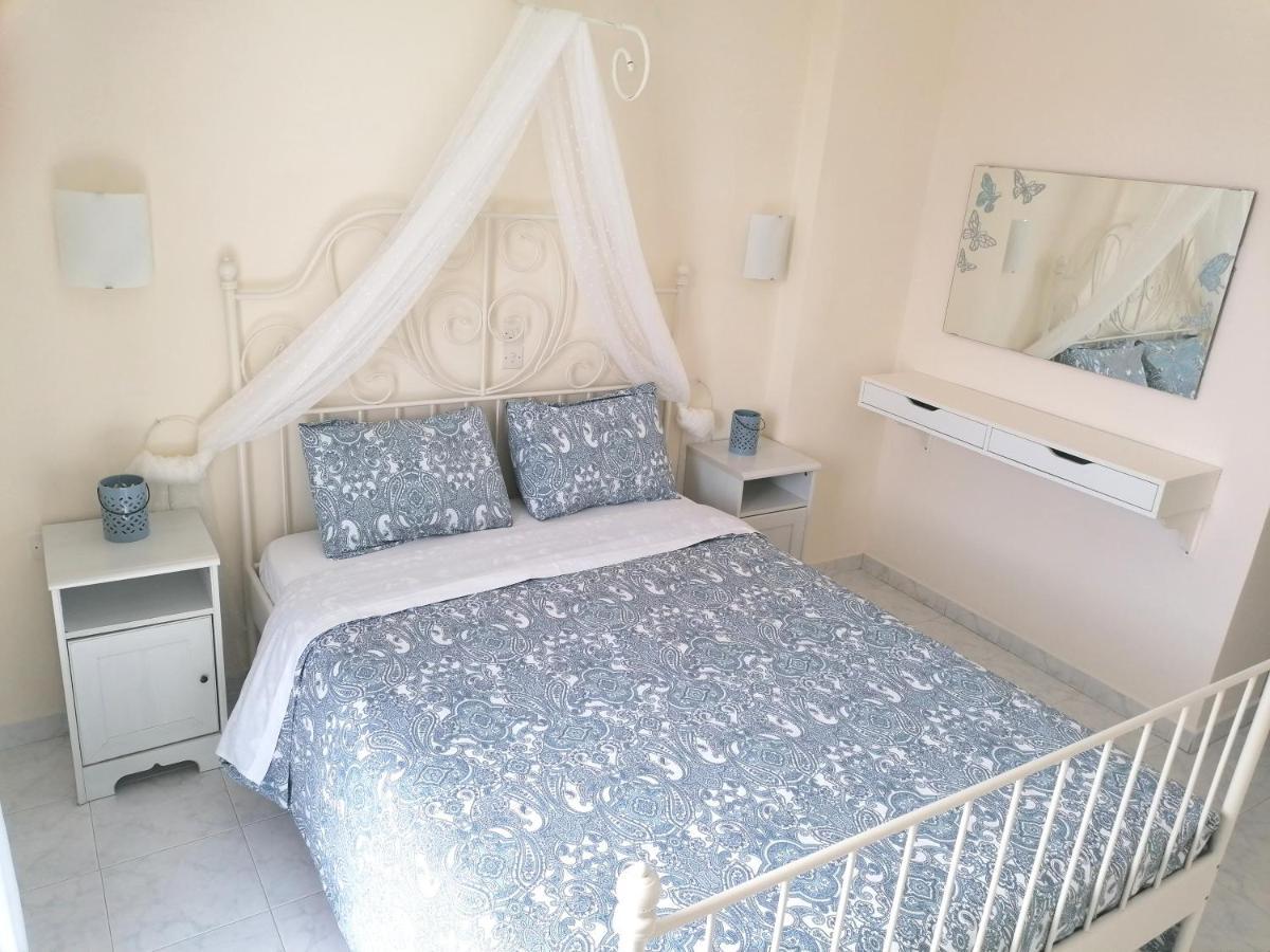 Akrogiali Hotel 2*